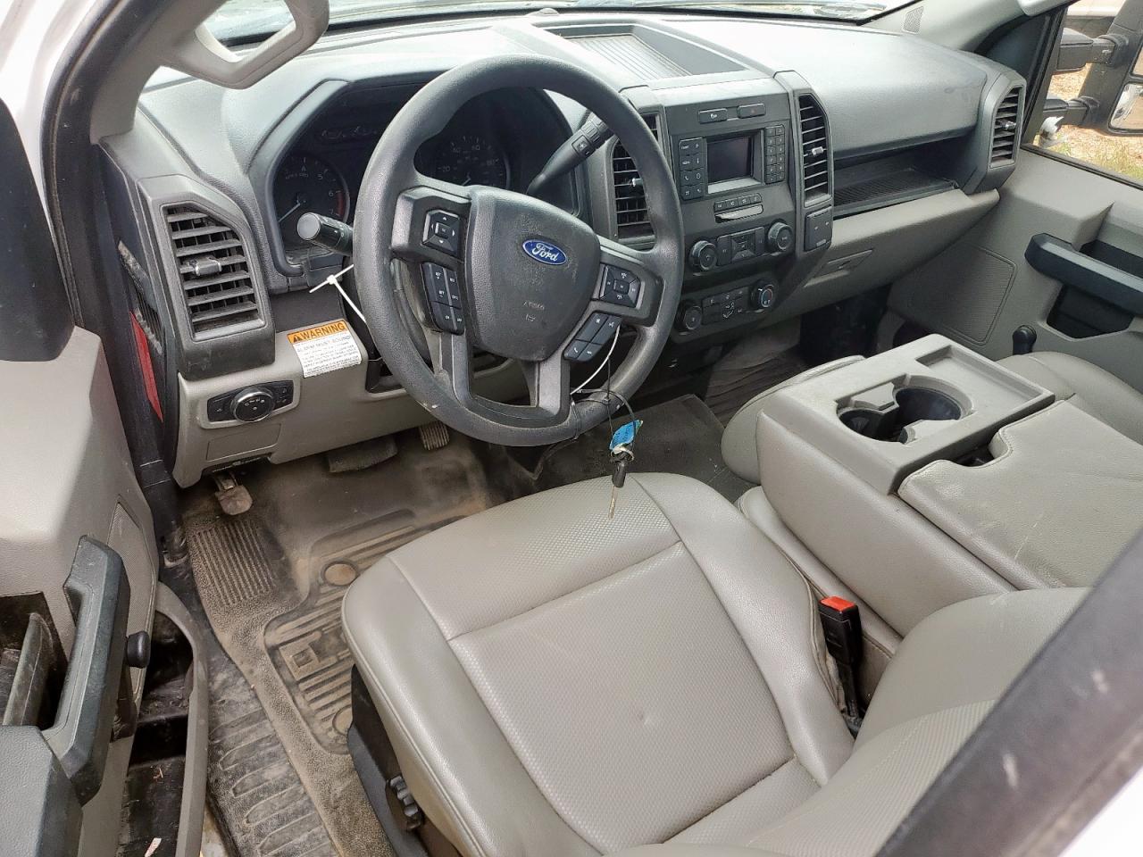 FORD F-350 SUPER DUTY