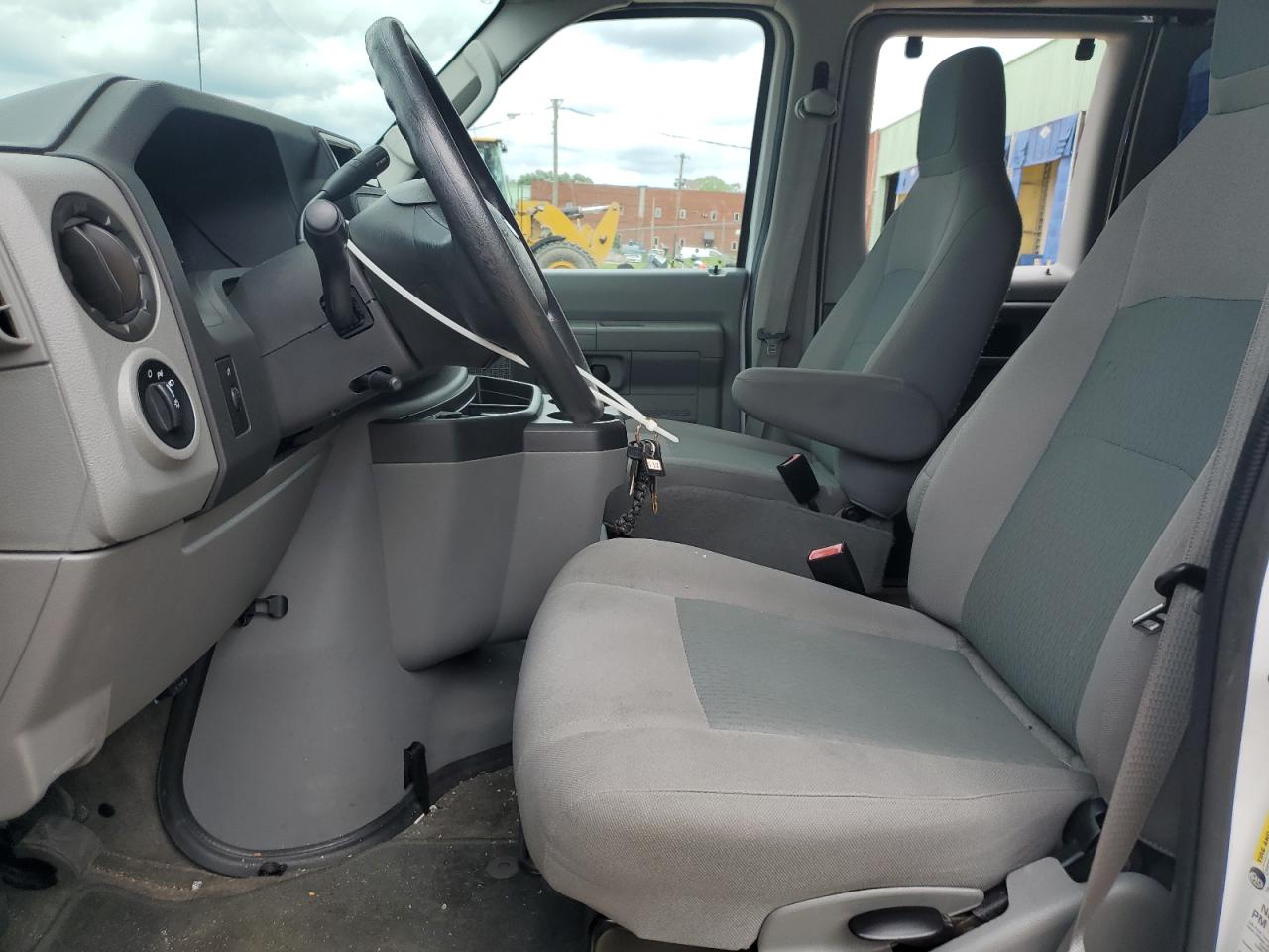 FORD ECONOLINE E350 SUPER DUTY WAGON