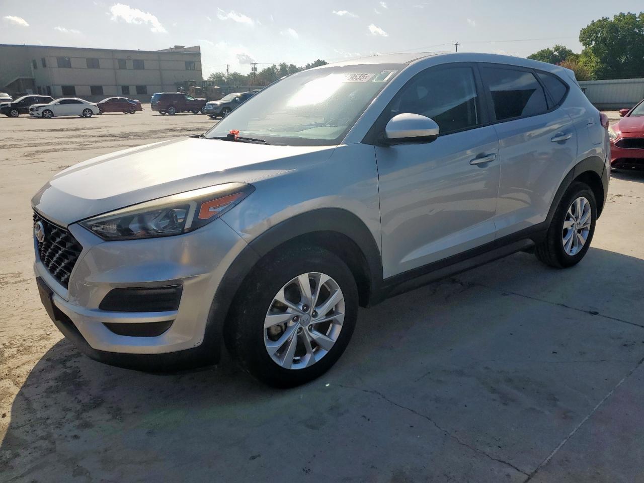 HYUNDAI TUCSON SE