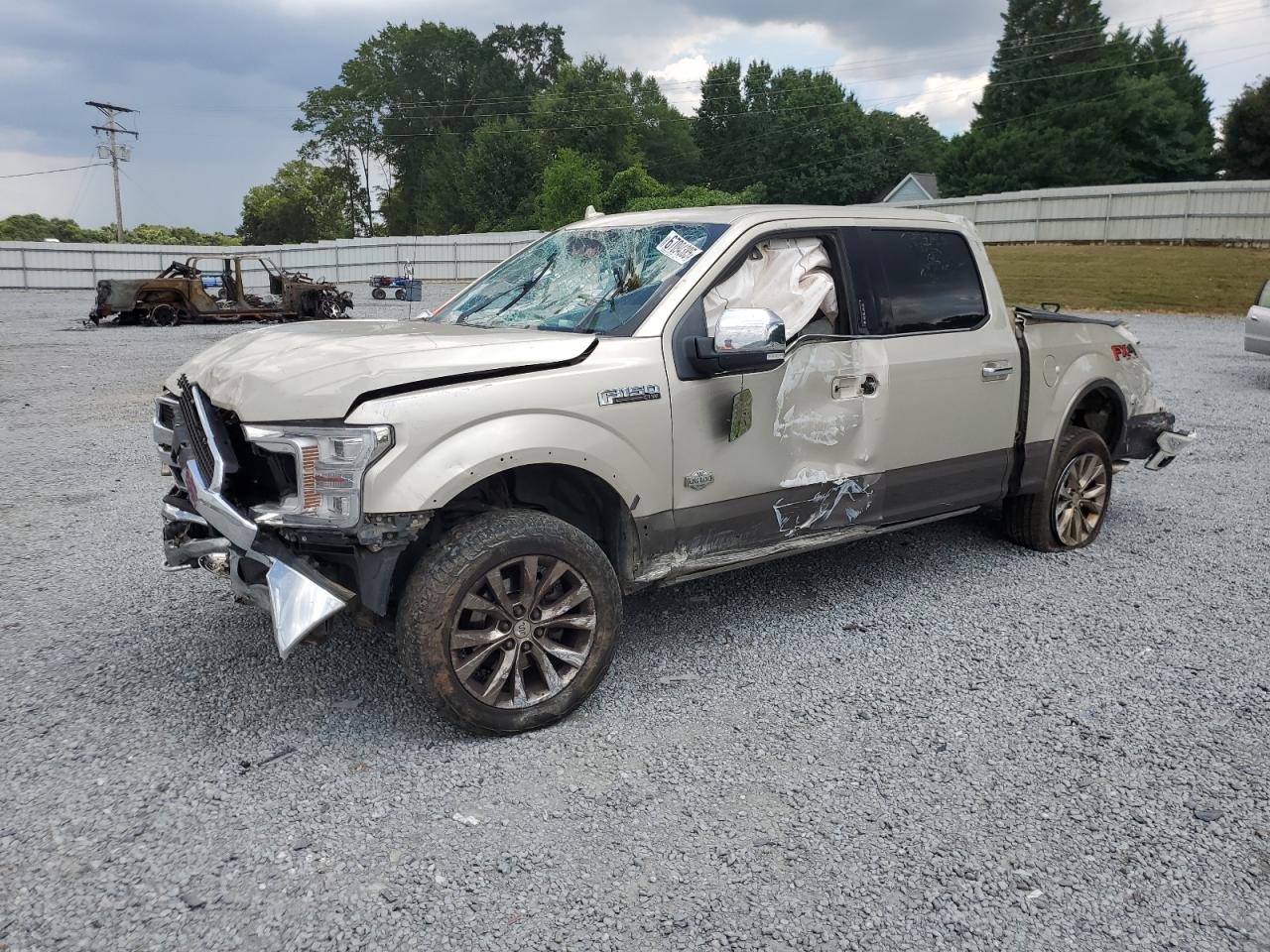 FORD F-150 SUPERCREW