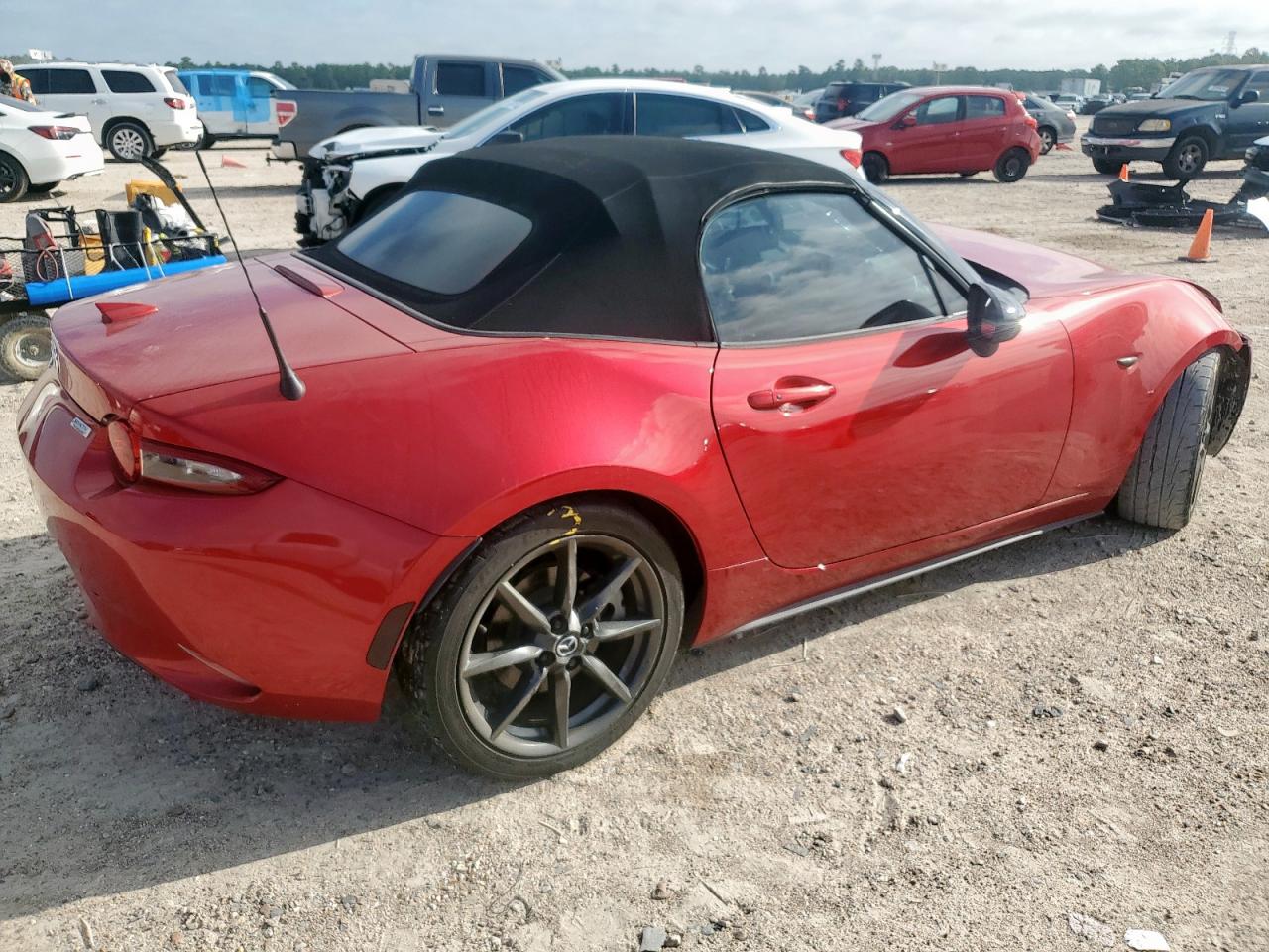 MAZDA MX-5 GRAND TOURING
