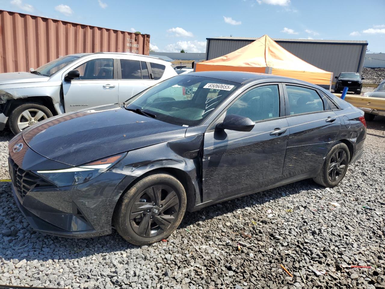 HYUNDAI ELANTRA SE