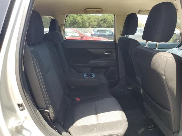 2018 MITSUBISHI OUTLANDER JA4AD3A30JZ054716