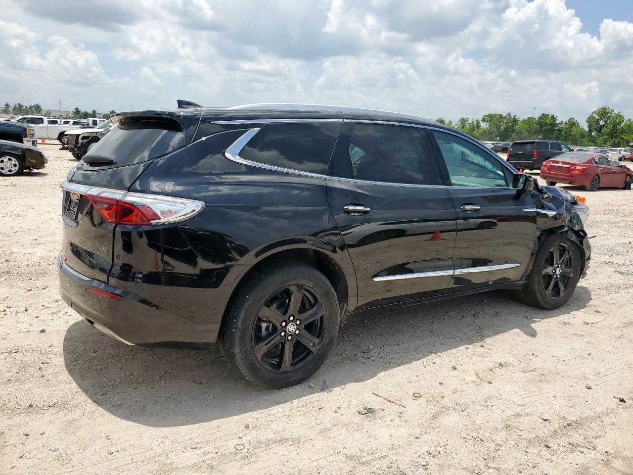 BUICK ENCLAVE ESSENCE