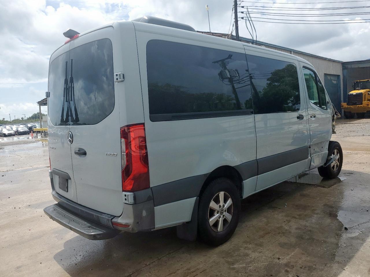 MERCEDES-BENZ SPRINTER 1500