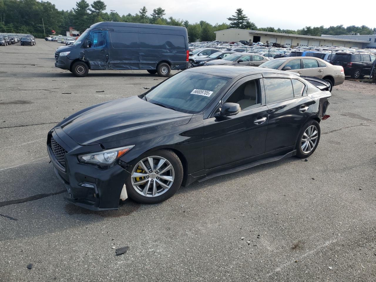 INFINITI Q50 BASE