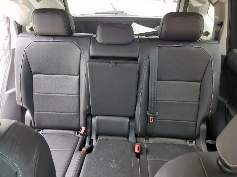 2021 VOLKSWAGEN TIGUAN SE - 3VV3B7AX0MM071344