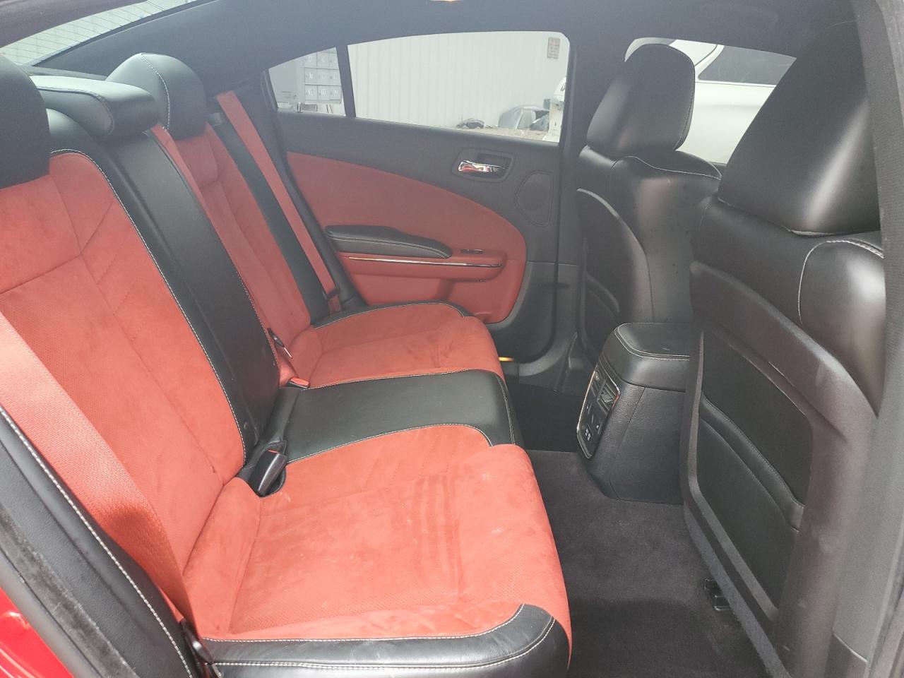 DODGE CHARGER SRT HELLCAT