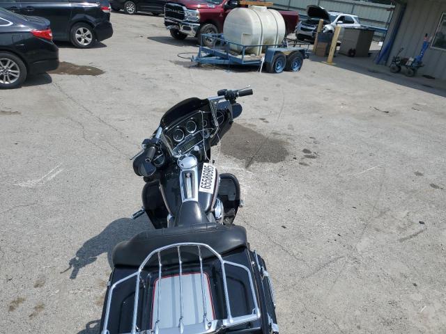 2010 HARLEY-DAVIDSON FLHTCU 1HD1FC41XAB600777