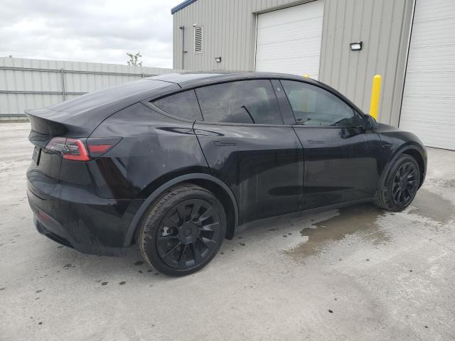 2021 TESLA MODEL Y 5YJYGDED4MF120540