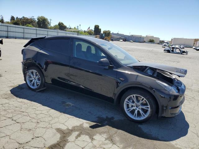 2024 TESLA MODEL Y 7SAYGDEE5RF981955