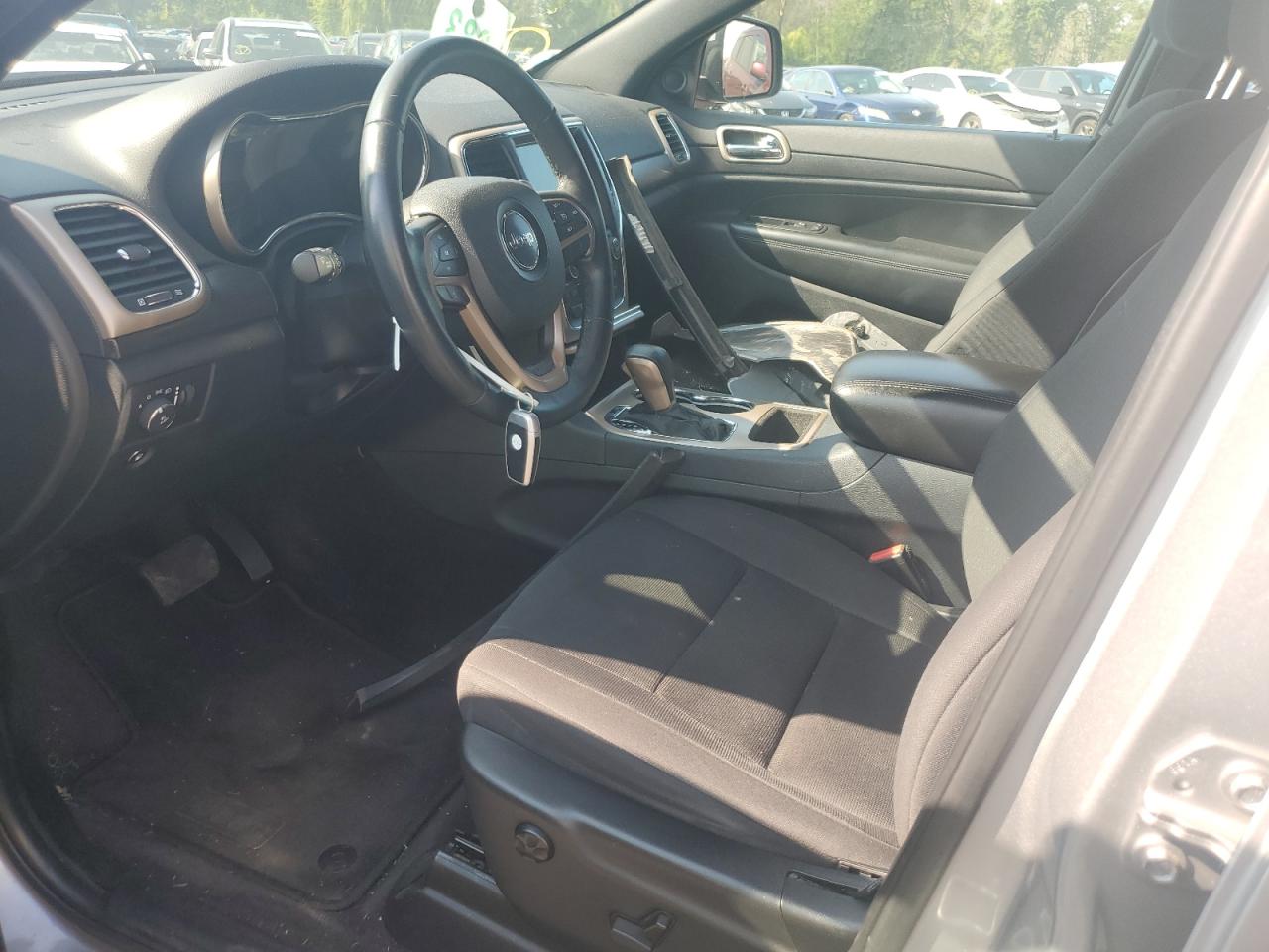 JEEP GRAND CHEROKEE LAREDO