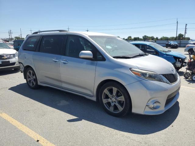 2017 TOYOTA SIENNA SE 5TDXZ3DC7HS885008