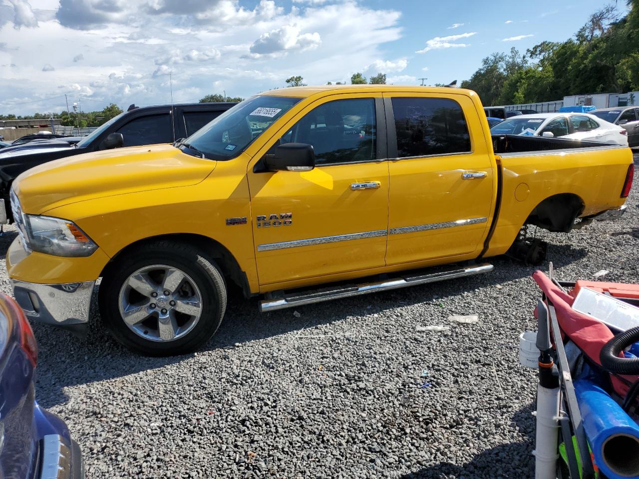 RAM 1500 SLT