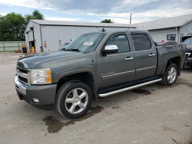 CHEVROLET SILVERADO