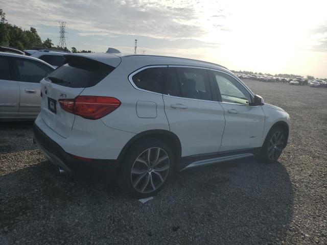 BMW X1 SDRIVE2 2018 black  gas WBXHU7C30J5H38834 photo #4