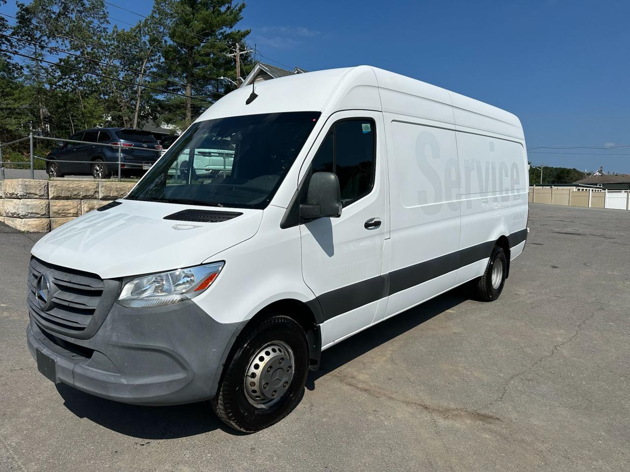 MERCEDES-BENZ SPRINTER 3500