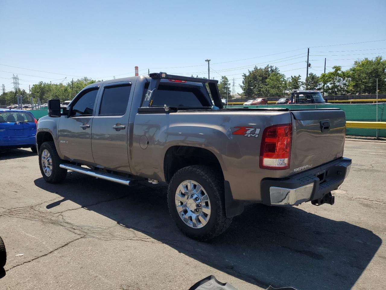 GMC SIERRA 2500HD K2500 SLT