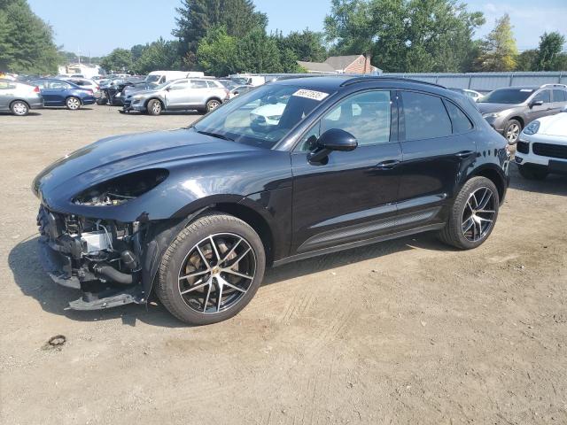 PORSCHE MACAN BASE