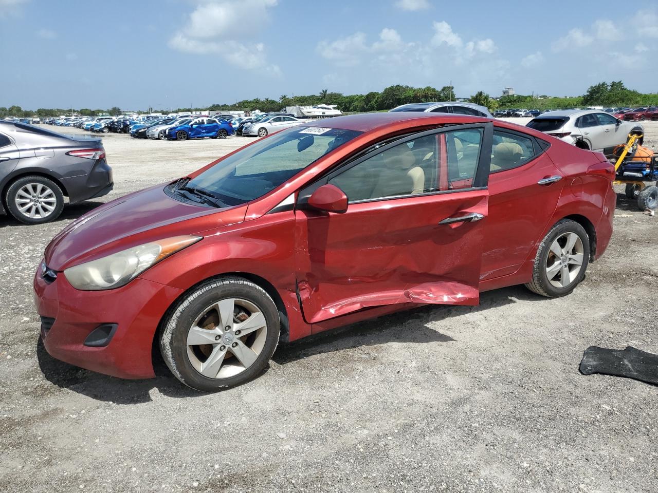 HYUNDAI ELANTRA GLS