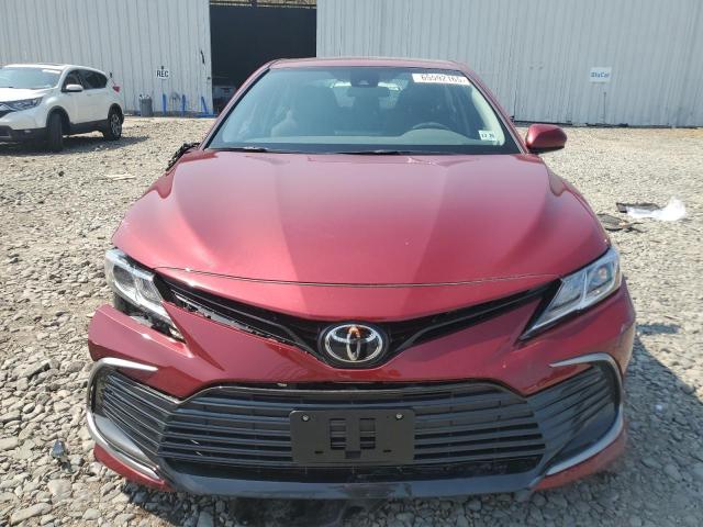 2021 TOYOTA CAMRY LE - 4T1C11AK5MU569744