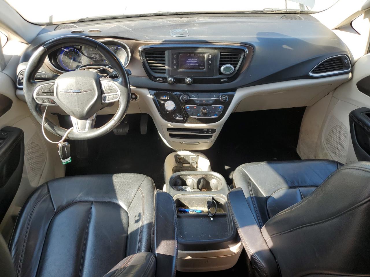 CHRYSLER PACIFICA TOURING L