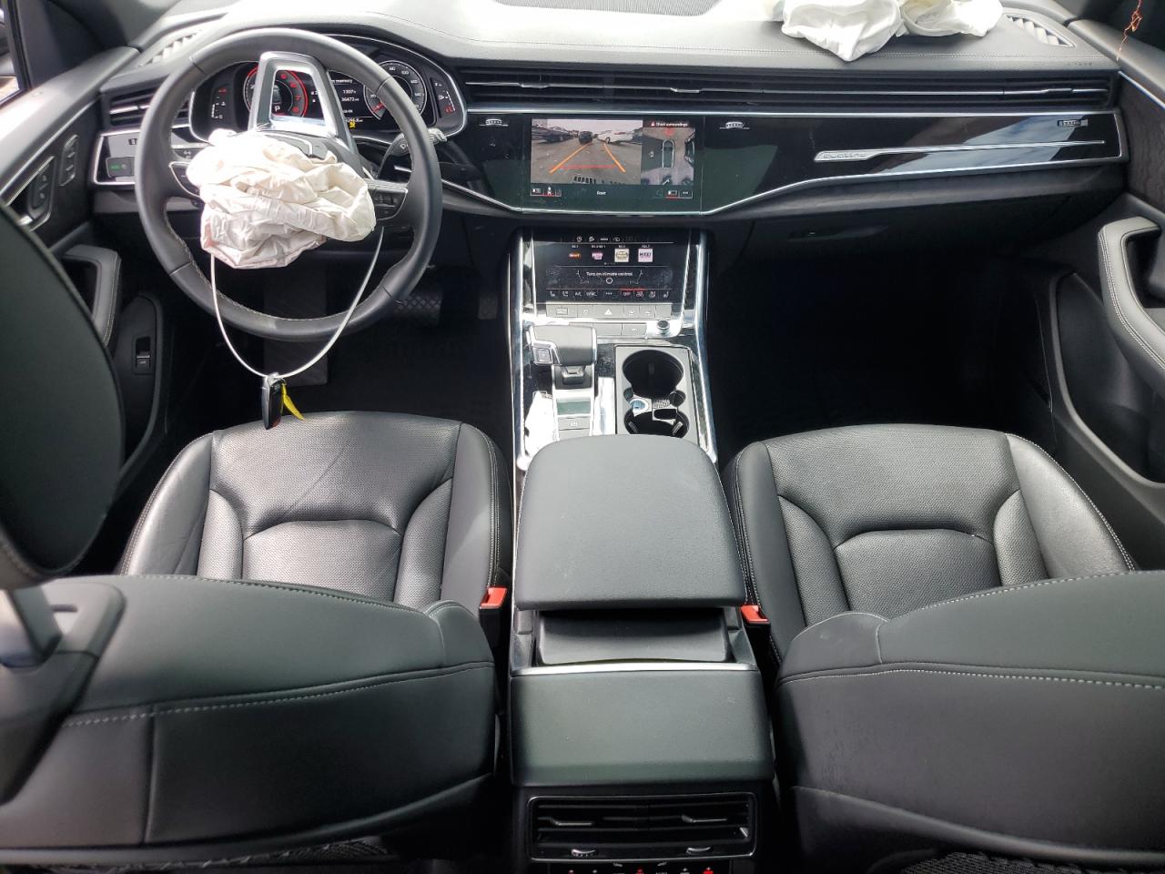 AUDI Q8 PREMIUM PLUS S-LINE