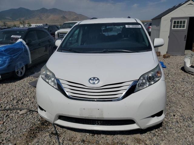 2015 TOYOTA SIENNA LE 5TDKK3DC6FS612069