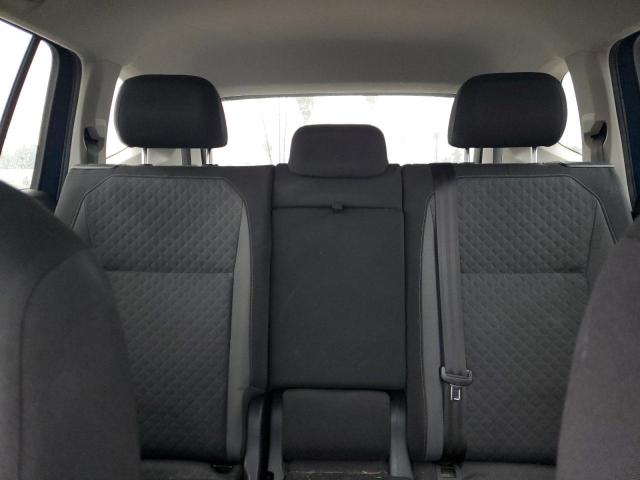 2018 VOLKSWAGEN TIGUAN S 3VV1B7AX2JM087726