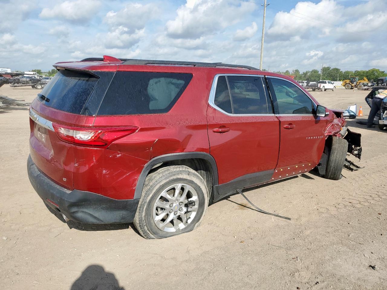 CHEVROLET TRAVERSE LT