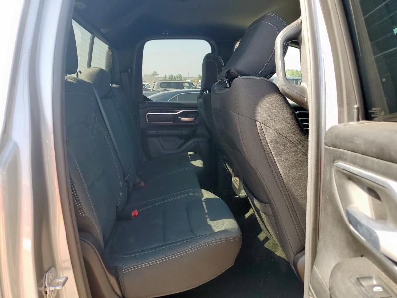 2021 RAM 1500 BIG H 1C6RREBT3MN828156