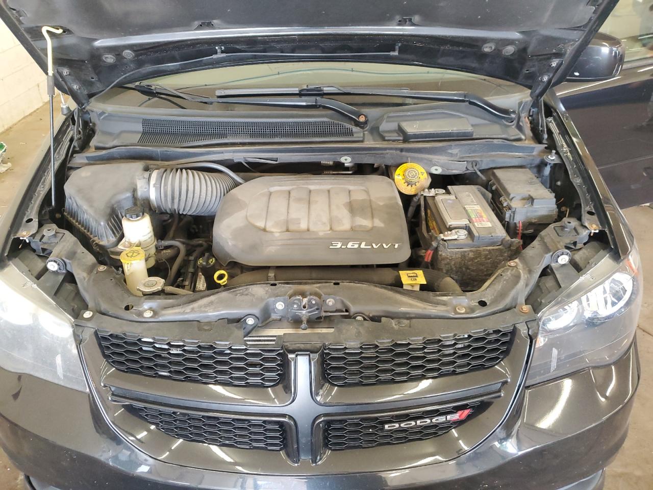 DODGE GRAND CARAVAN R/T