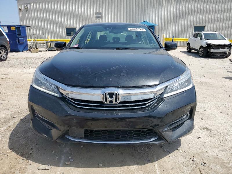 2017 HONDA ACCORD TOU JHMCR6F70HC031705