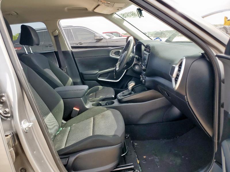 2022 KIA SOUL LX KNDJ23AU5N7827153