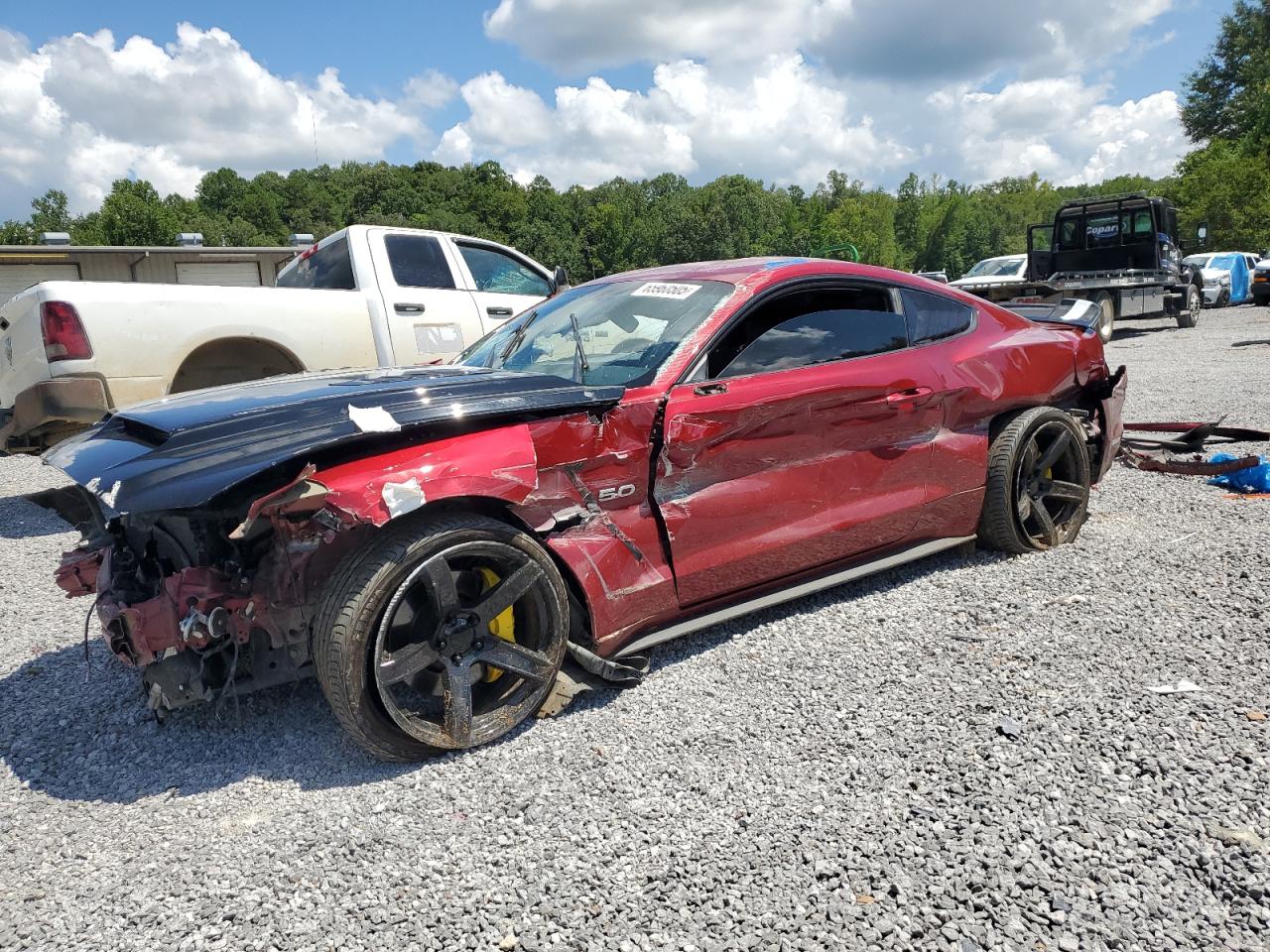 FORD MUSTANG GT