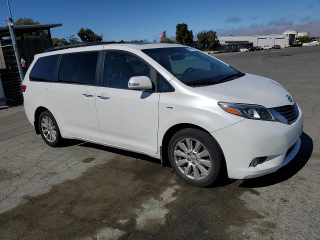 2017 TOYOTA SIENNA XLE 5TDDZ3DC4HS155642