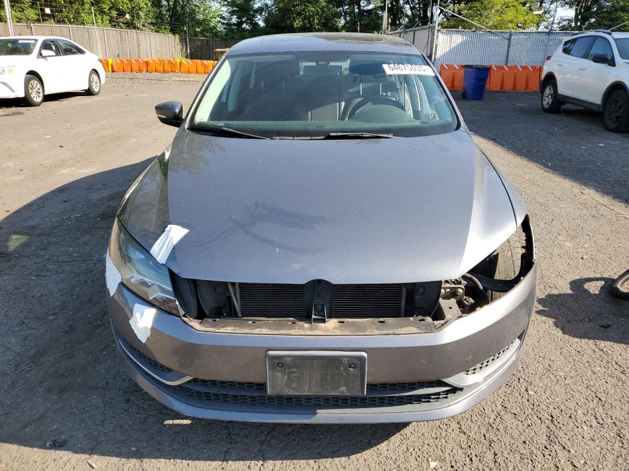 VOLKSWAGEN PASSAT SE