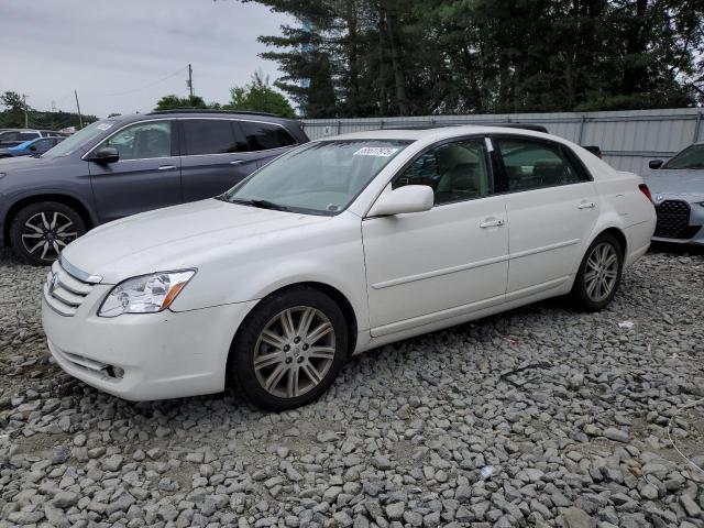 TOYOTA AVALON XL