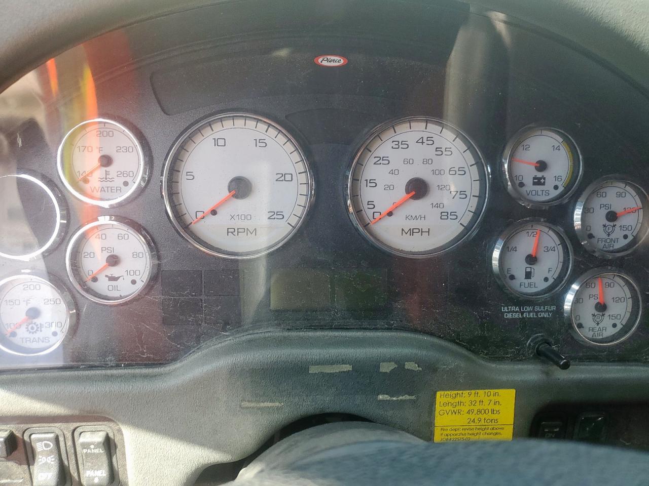 Lot #3232151562 2010 PIERCE MFG. INC. PIERCE