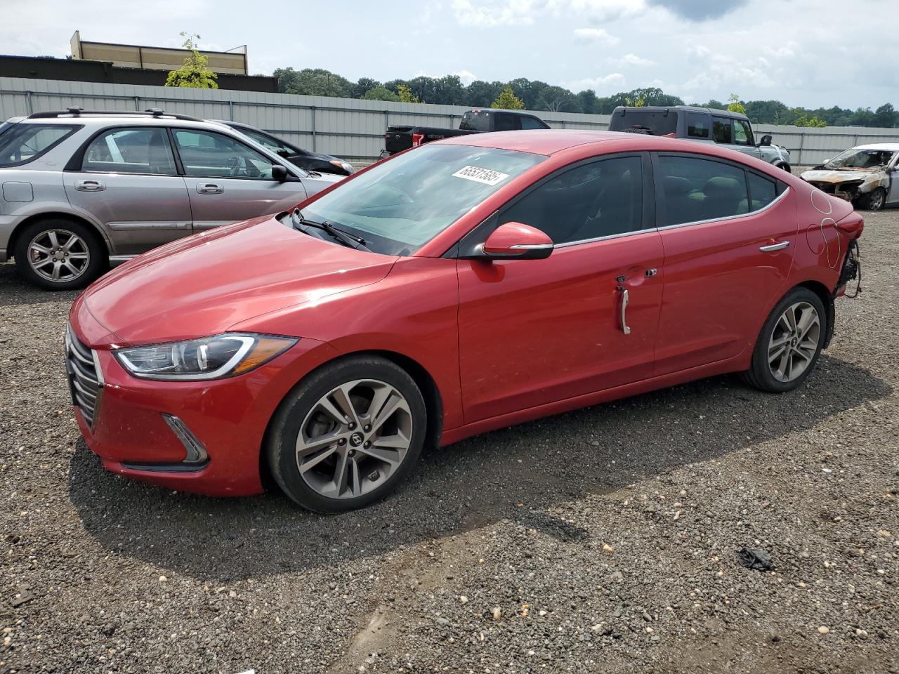 HYUNDAI ELANTRA SE