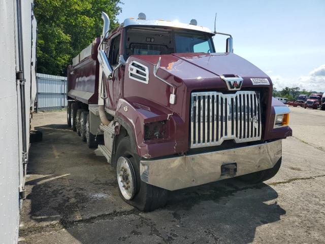 WESTERN STAR/AUTO CAR CONVENTION 2022 burgundy  diesel 5KKWAVDV7NLNE6465 photo #1