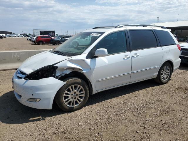 TOYOTA SIENNA XLE