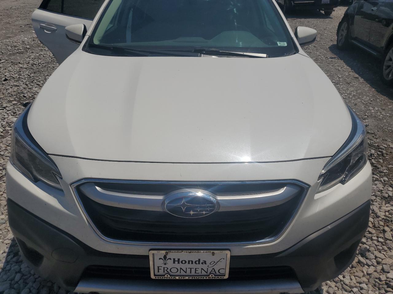 SUBARU OUTBACK LIMITED