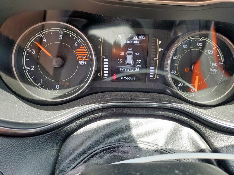 2019 JEEP CHEROKEE L 1C4PJLCB9KD203135