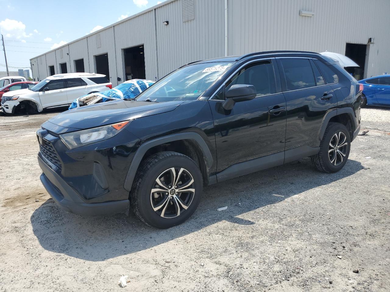 TOYOTA RAV4 LE