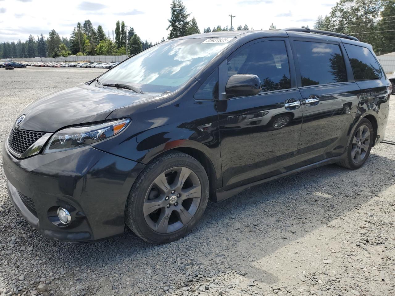 TOYOTA SIENNA SPORT