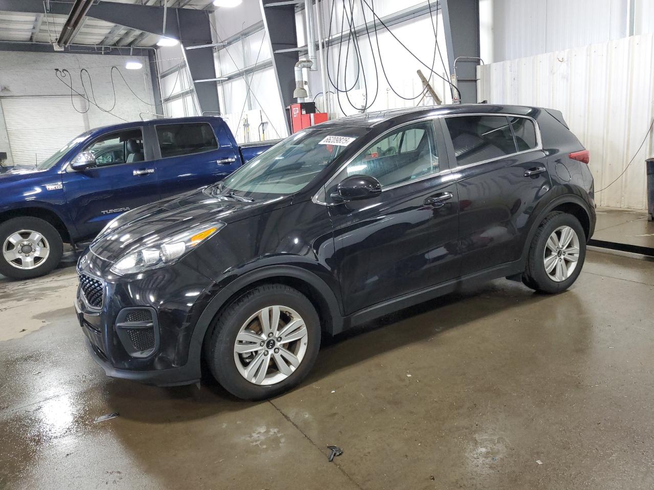 KIA SPORTAGE LX
