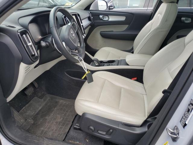 2020 VOLVO XC40 T5 MOMENTUM YV4162UK5L2285360