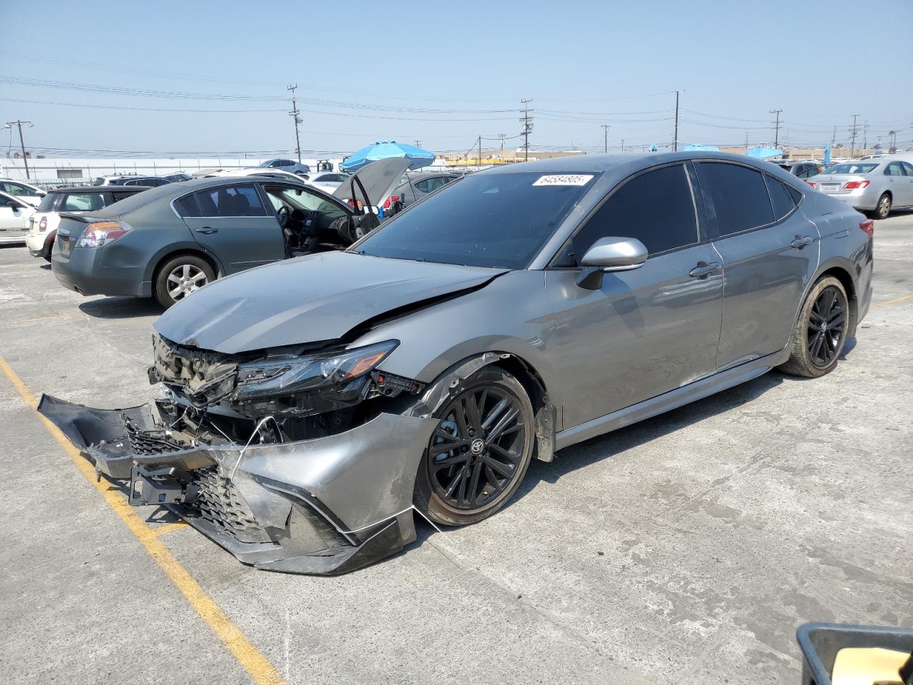 TOYOTA CAMRY XSE