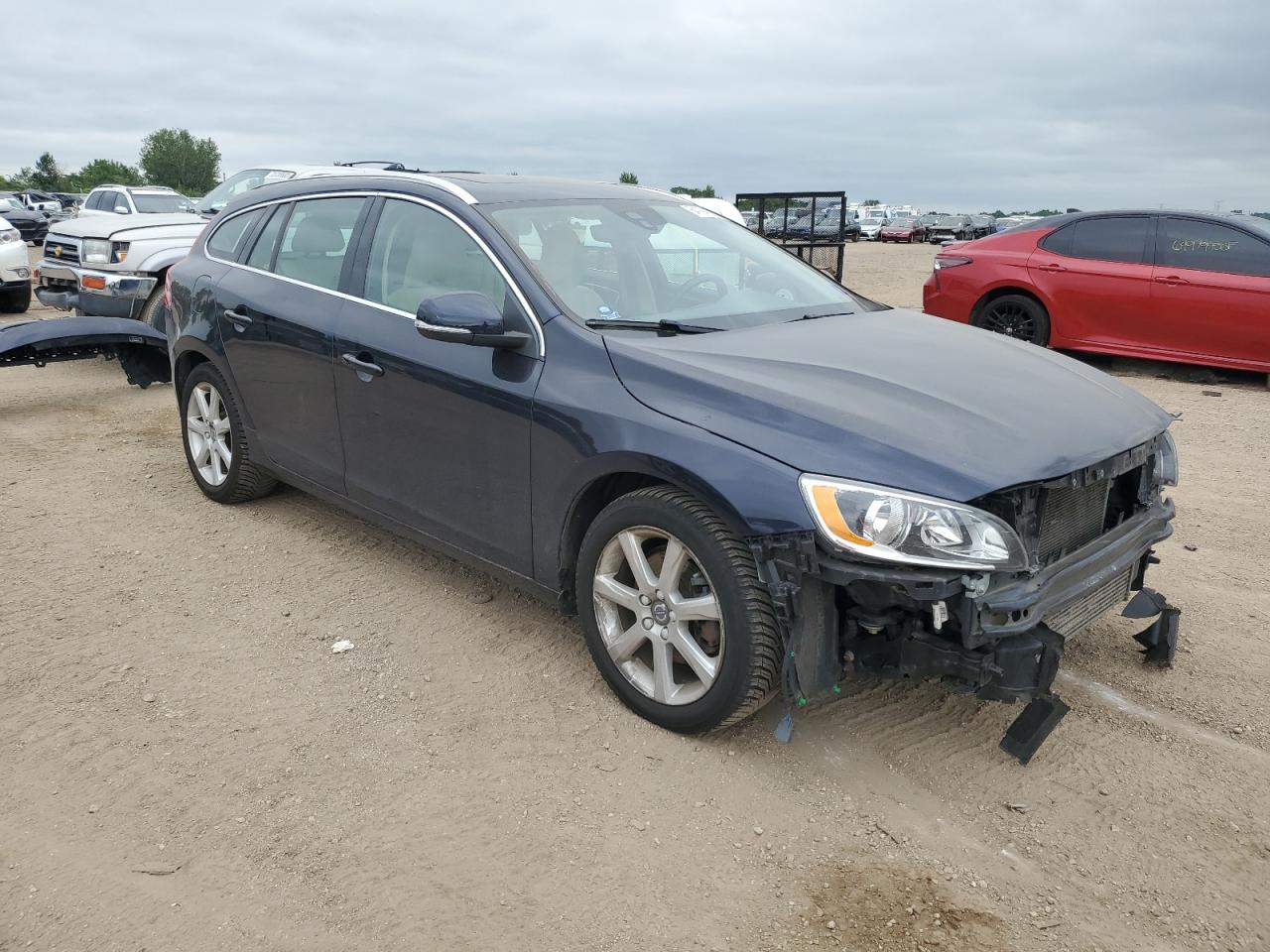 VOLVO V60 T5 PREMIER